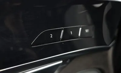 Audi A8 2023, 39847 км, за 51116.73 USD - фото 32