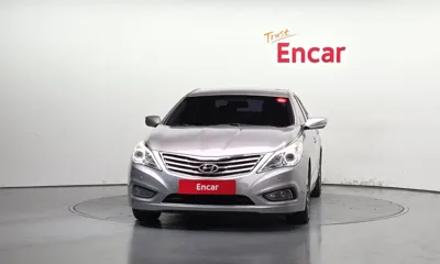 Hyundai Grandeur 2012, 55051 км, за 3741.63 USD