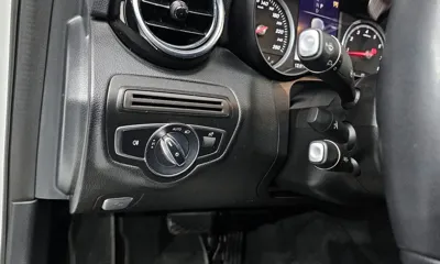 Mercedes-Benz C-Class 2018, 28067 км, за 13680.79 USD - фото 16