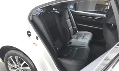 Lexus ES 2017, 69276 км, за 15725.14 USD - фото 11