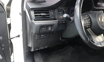 Lexus ES 2017, 69276 км, за 15725.14 USD - фото 14