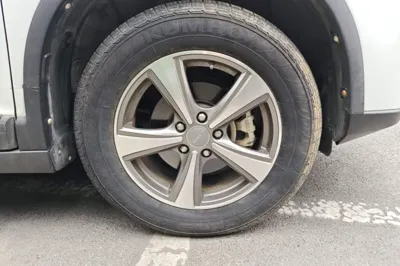 Haval H6 2014, 49800 км, за 4206 USD