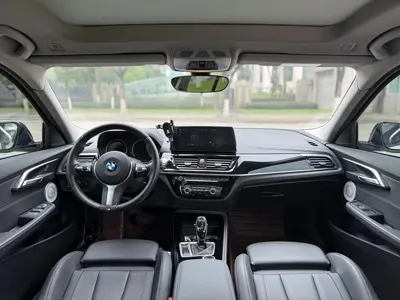 BMW 1 Series 2022, 48000 км, за 12082.09 USD - фото 7