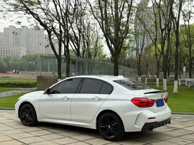 BMW 1 Series 2022, 48000 км, за 12082.09 USD - фото 16