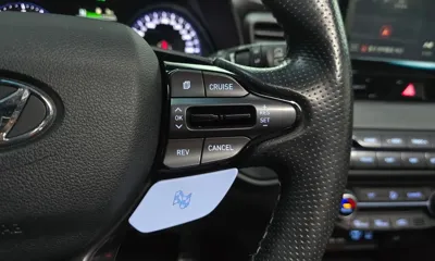 Hyundai Veloster 2019, 64003 км, за 11757.75 USD - фото 14