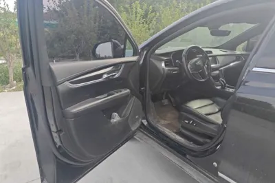Cadillac XT5 2020, 99300 км, за 15860 USD - фото 17