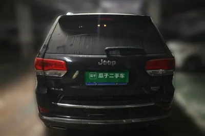 Jeep Grand Cherokee 2014, 193900 км, за 8582 USD