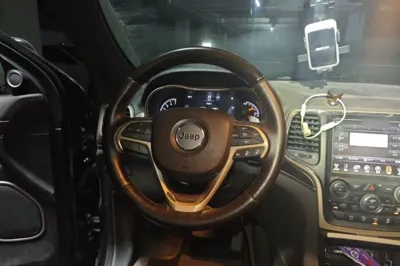 Jeep Grand Cherokee 2014, 193900 км, за 8582 USD - фото 10