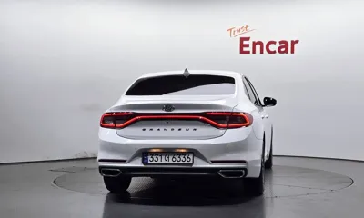 Hyundai Grandeur 2017, 123833 км, за 8338.77 USD