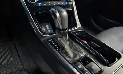 Hyundai Grandeur 2017, 123833 км, за 8334.96 USD - фото 9