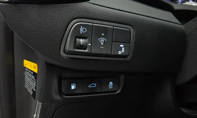 Hyundai Grandeur 2017, 123833 км, за 8334.96 USD - фото 14