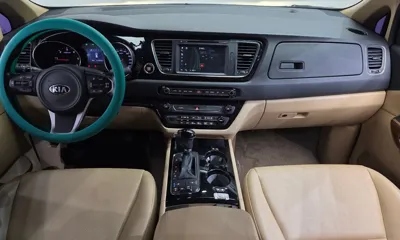 Kia Canival 2016, 110359 км, за 9846.4 USD - фото 7