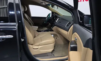 Kia Canival 2016, 110359 км, за 9846.4 USD - фото 11