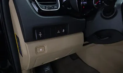 Kia Canival 2016, 110359 км, за 9846.4 USD - фото 14