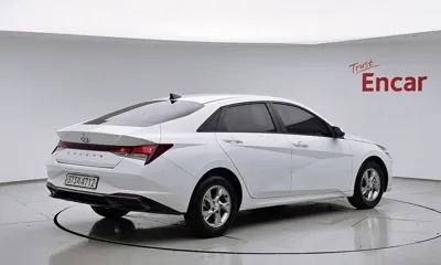 Hyundai Avante 2021, 83647 км, за 8986.13 USD