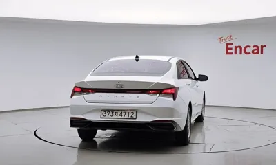 Hyundai Avante 2021, 83647 км, за 8986.13 USD