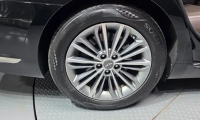 Genesis EQ900 2017, 65836 км, за 13395.47 USD