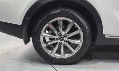 Kia Sorento 2016, 128543 км, за 6603.65 USD