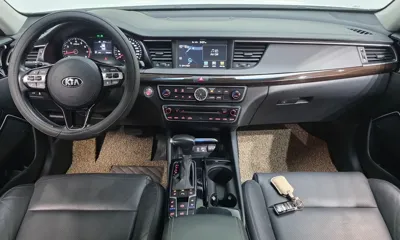 Kia K7 2018, 65823 км, за 9124.33 USD - фото 7