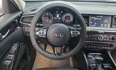 Kia K7 2018, 65823 км, за 9124.33 USD - фото 16