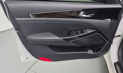 Kia K7 2018, 65823 км, за 9124.33 USD - фото 24