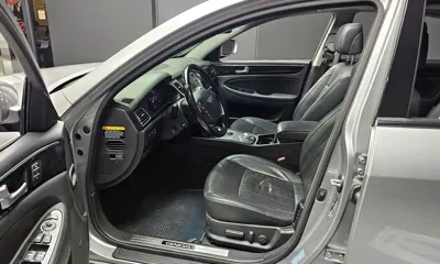 Hyundai Genesis 2014, 181031 км, за 3178.81 USD - фото 10
