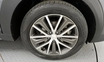 Hyundai Tucson 2017, 126910 км, за 8985.79 USD
