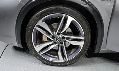 Infiniti Q30 2017, 100910 км, за 5618.72 USD