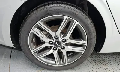 Kia K3 2019, 41630 км, за 8465.19 USD