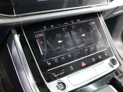 Audi Q7 2023, 27500 км, за 45179.73 USD - фото 9