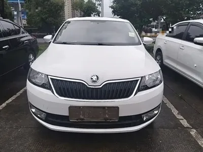 Skoda Rapid 2016, 64500 км, за 4199.26 USD