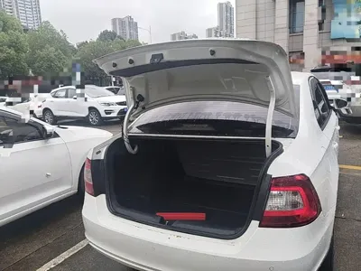 Skoda Rapid 2016, 64500 км, за 4181.71 USD - фото 19