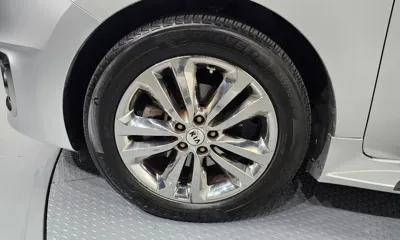 Kia Canival 2016, 140929 км, за 6408.99 USD