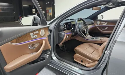 Mercedes-Benz E-Class 2021, 57230 км, за 26632.8 USD - фото 11