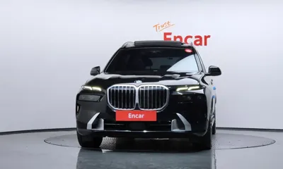 BMW X7 · 2024 год