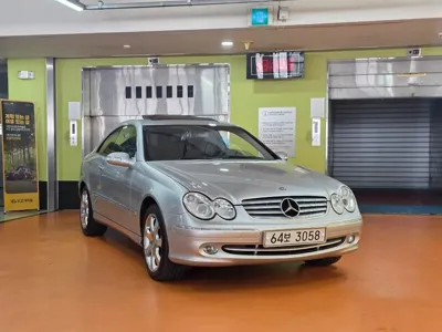 Mercedes-Benz CLK-Class · 2002 год