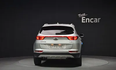 Kia Sportage 2018, 52270 км, за 8867.57 USD
