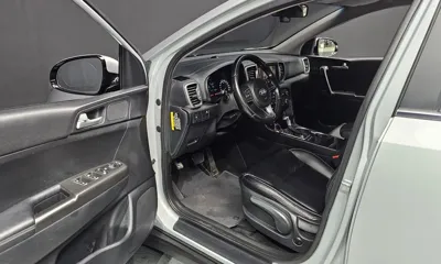 Kia Sportage 2018, 52270 км, за 8867.57 USD - фото 10