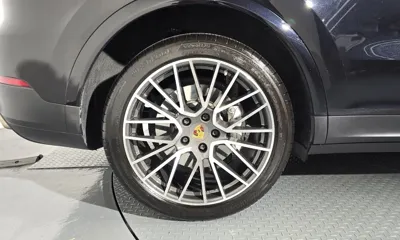 Porsche Cayenne 2019, 172467 км, за 29302.59 USD