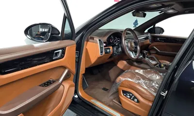 Porsche Cayenne 2019, 172467 км, за 29302.59 USD - фото 10
