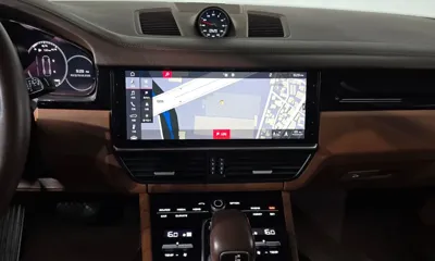 Porsche Cayenne 2019, 172467 км, за 29302.59 USD - фото 12