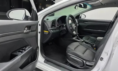 Hyundai Avante 2018, 113424 км, за 6564.26 USD - фото 10