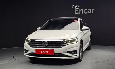 Volkswagen Jetta 2020, 36339 км, за 13719.31 USD
