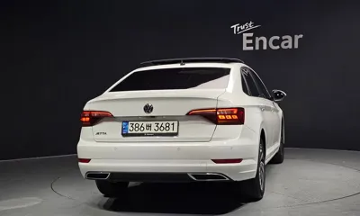 Volkswagen Jetta 2020, 36339 км, за 13719.31 USD