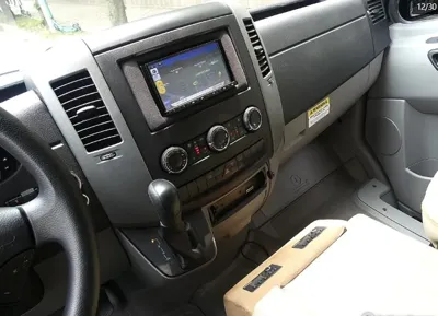 Mercedes-Benz Sprinter 2012, 40234 км, за 35830.64 USD - фото 16