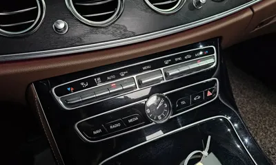 Mercedes-Benz E-Class 2018, 96516 км, за 13784.95 USD - фото 28