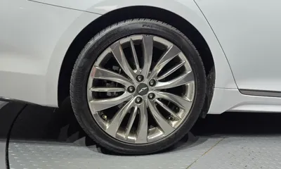 Hyundai Genesis 2015, 141634 км, за 10174.61 USD