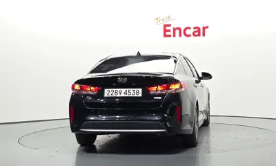 Kia K5 2019, 133094 км, за 8060.84 USD