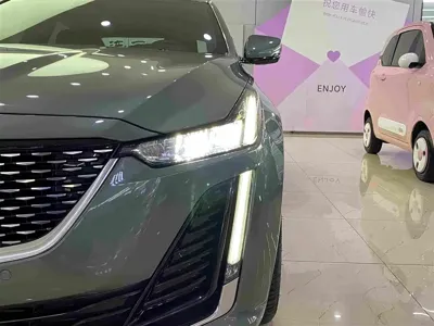 Cadillac CT5 2022, 48000 км, за 18592.45 USD
