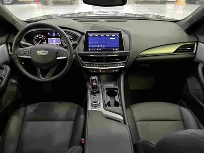 Cadillac CT5 2022, 48000 км, за 18565.16 USD - фото 8